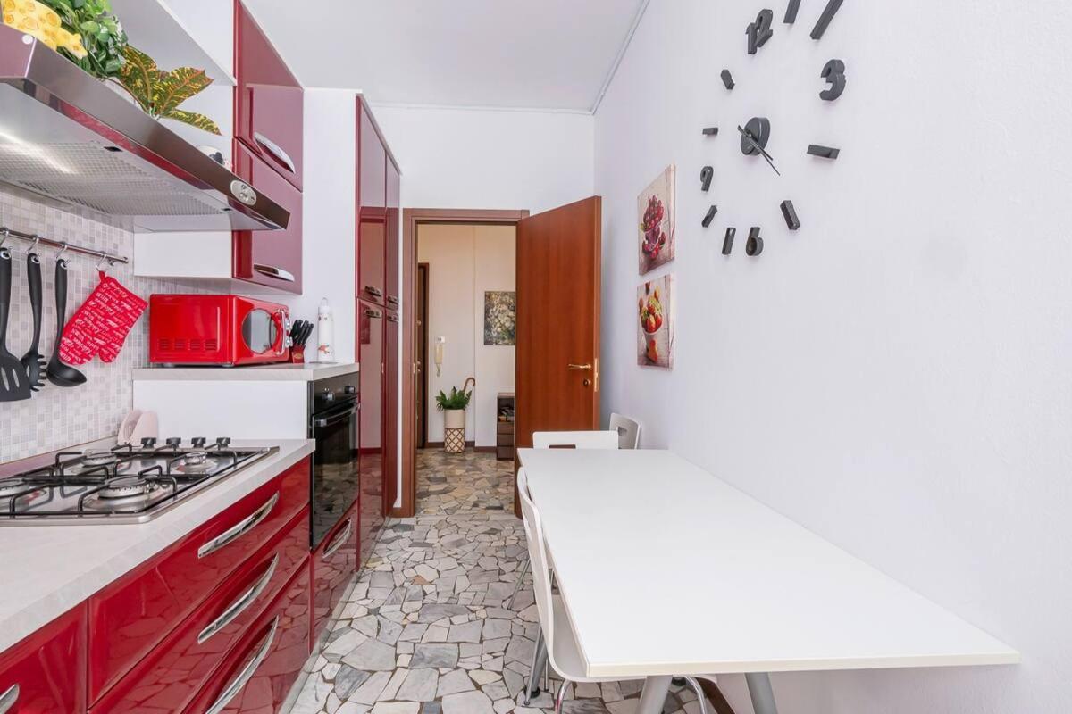 Ihost Apartment - Veneziano 8 Milaan Buitenkant foto